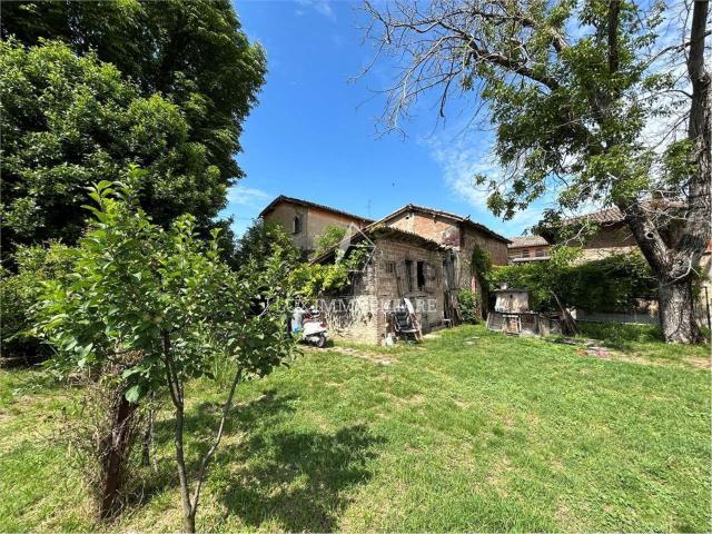 Casa in vendita a Mulino di Savignano, Savignano sul Panaro