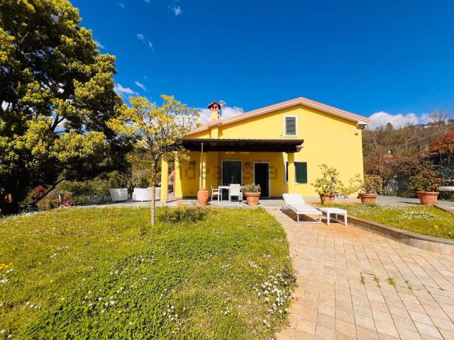 Casa in vendita a Castelnuovo Magra, Liguria