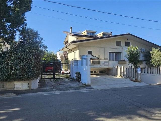 Casa in vendita a Villa Martelli, Lanciano