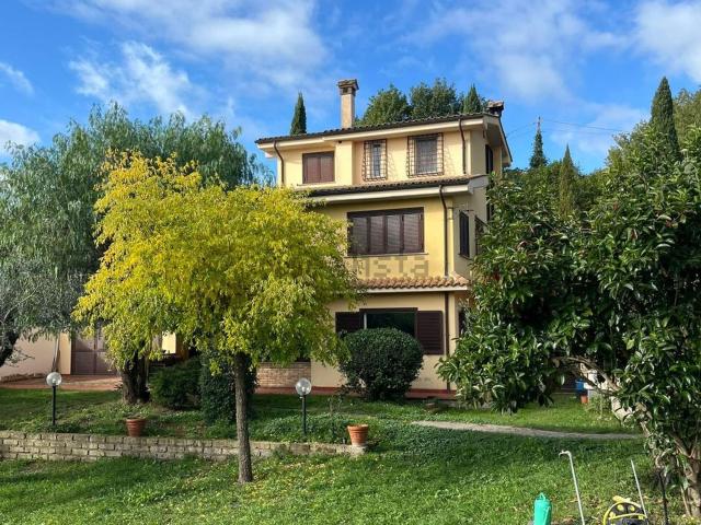 Casa in vendita a Roma Capitale, Lazio