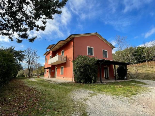 Casa in vendita a Muraglione, Marche