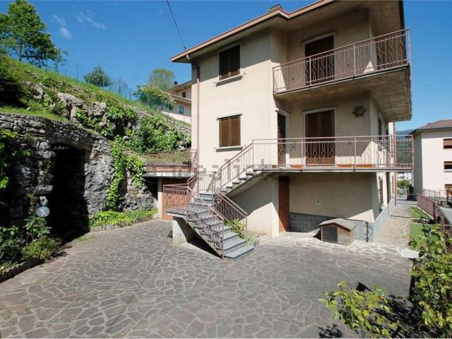 Casa in vendita a Cepino, Sant'Omobono Terme