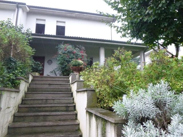 Casa in vendita a Nuovo Circondario Imolese, Castel San Pietro Terme
