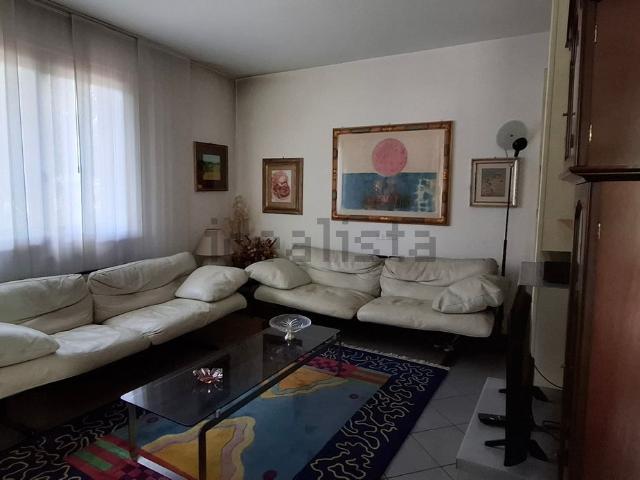 Casa in vendita a Grignano, Prato