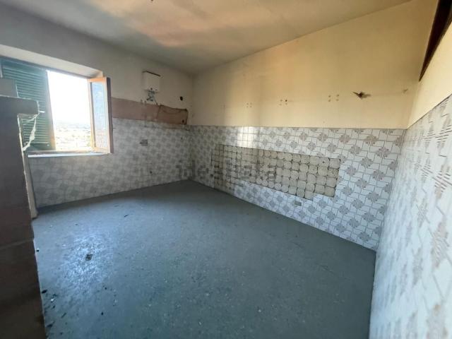 Casa in vendita a Ponticelli, Santa Maria A Monte