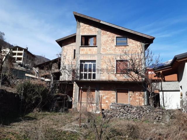 Casa in vendita a Comunità montana della valle Camonica, Sellero