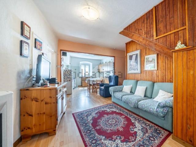 Casa in vendita a Magnifica Comunità degli Altipiani Cimbri, Folgaria