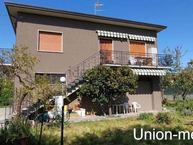 Casa in vendita a Castelnuovo Magra, Liguria