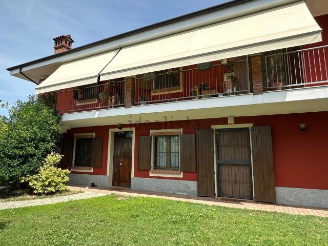 Casa in vendita a Caramagna Piemonte, Cuneo