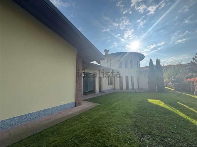 Casa in vendita a Torre del Mangano, Certosa Di Pavia