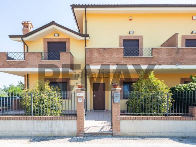 Casa in vendita a Iconicella, Lanciano