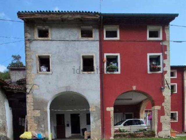 Casa in vendita a Castelgomberto, Veneto