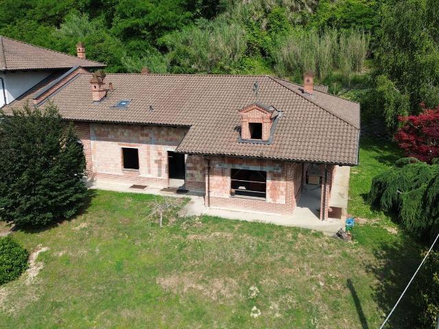 Casa in vendita a Piemonte, Asti