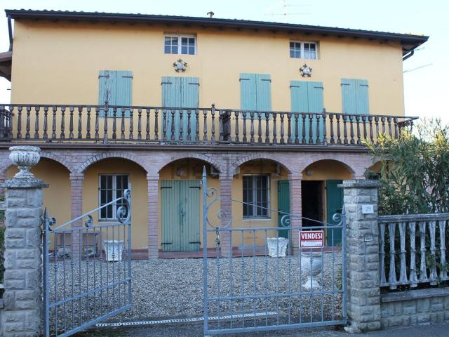 Casa in vendita a Bannone, Traversetolo