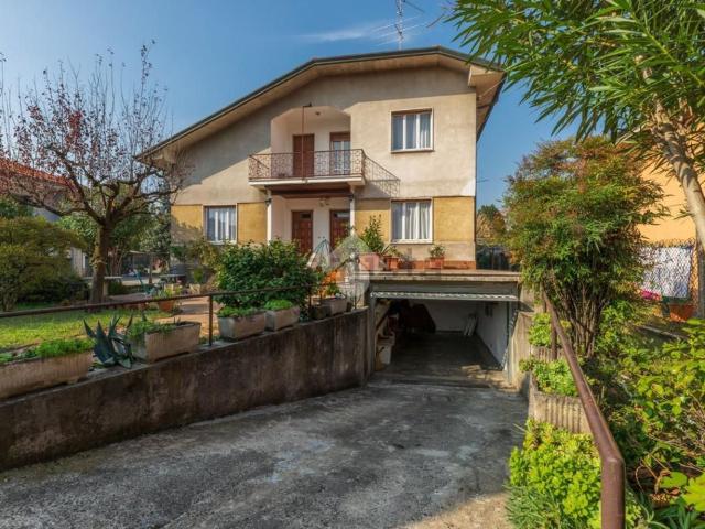 Casa in vendita a Castegnate, Castellanza