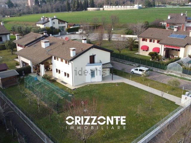 Casa in vendita a Pieve del Grappa, Borso Del Grappa