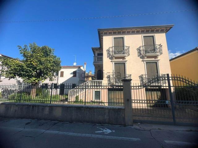 Casa in vendita a Padova
