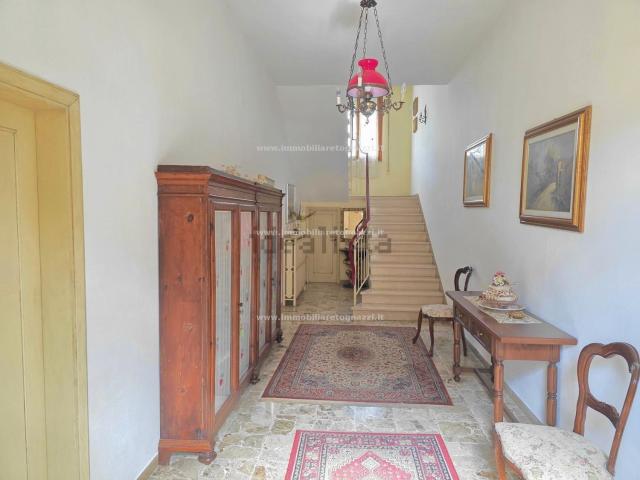 Casa in vendita a Unione dei Comuni Circondario dell'Empolese Valdelsa, Lucardo