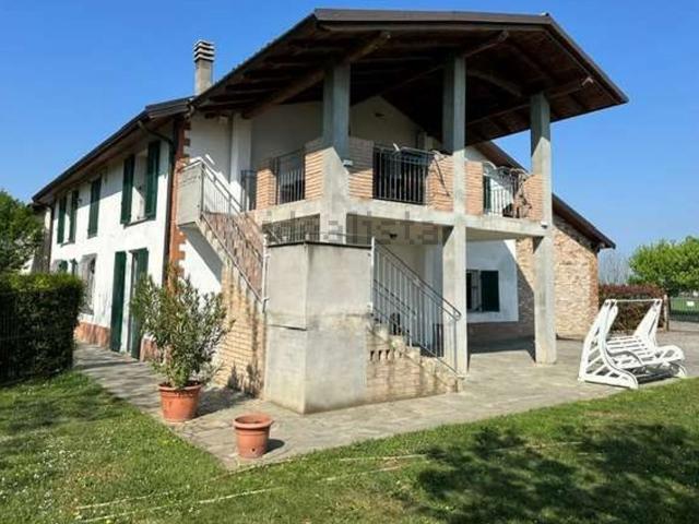 Casa in vendita a Piemonte, Alessandria