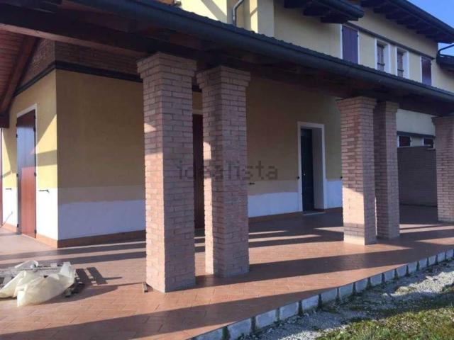 Casa in vendita a Unione dei comuni Valle del Savio, Cesenà
