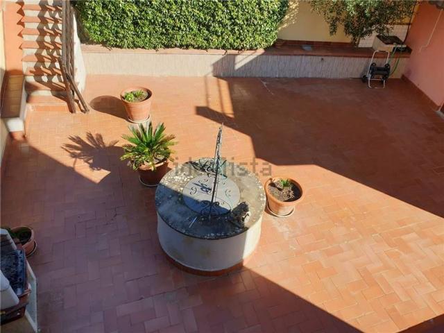 Casa in vendita a Carmignano, Comeana