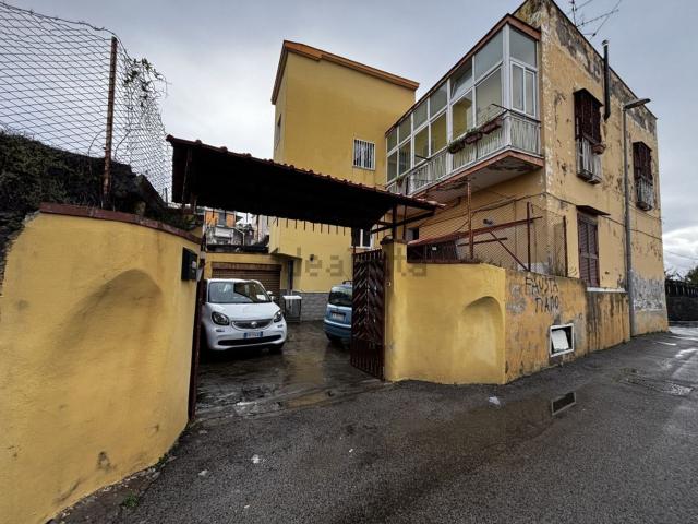 Casa in vendita a Sant'Antonio, Torre Del Greco