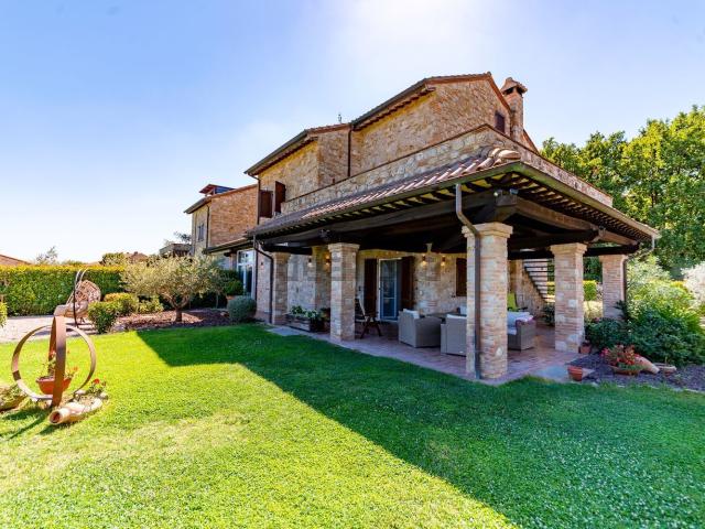 Casa in vendita a Chiugiana, Corciano