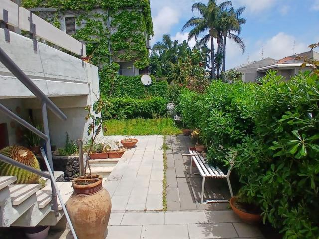 Casa in vendita a Motta, San Gregorio Di Catania