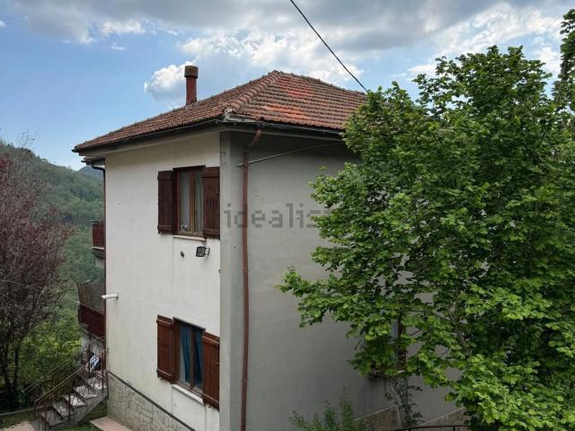 Casa in vendita a Davagna, Liguria