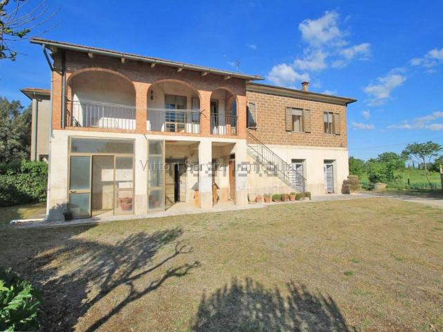 Casa in vendita a Abbadia di Montepulciano, Abbadia Di Montepulciano