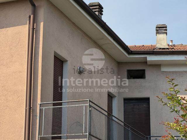 Casa in vendita a Sgraffigna, Palazzolo Sull'oglio