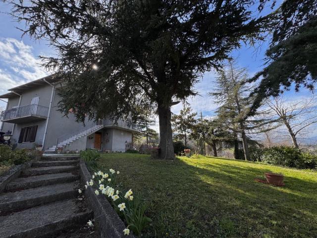Casa in vendita a Unione di comuni Valmarecchia, Maiolo