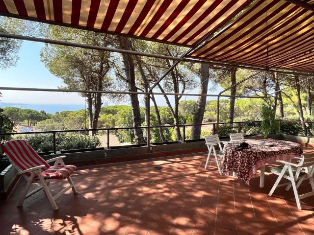 Casa in vendita a Quercianella, Livorno