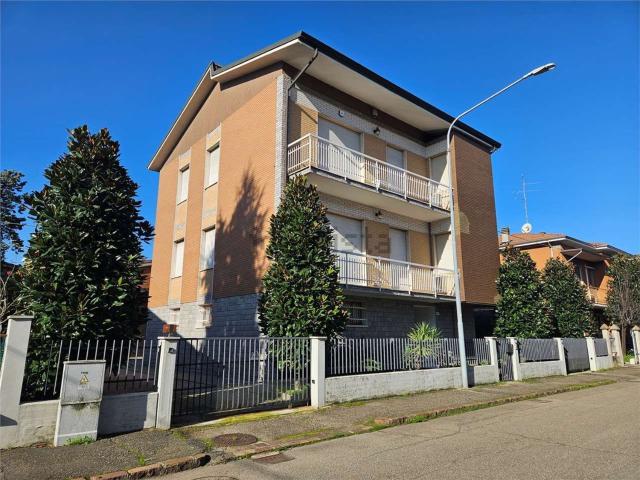Casa in vendita a Modena, Lesignana
