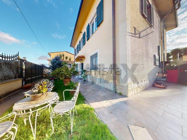 Casa in vendita a Quercioli, Marina Di Massa