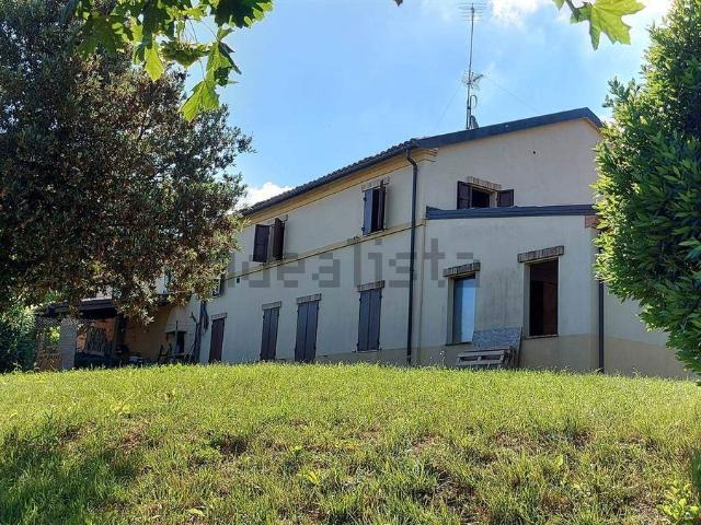 Casa in vendita a Morro d'Alba, Ancona