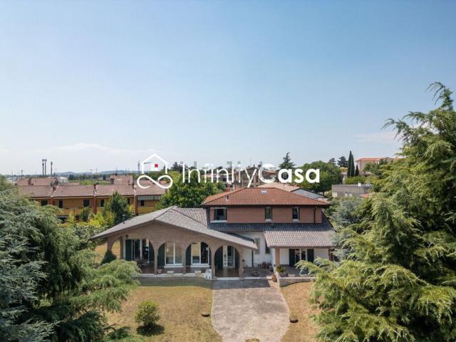 Casa in vendita a Sona, Veneto