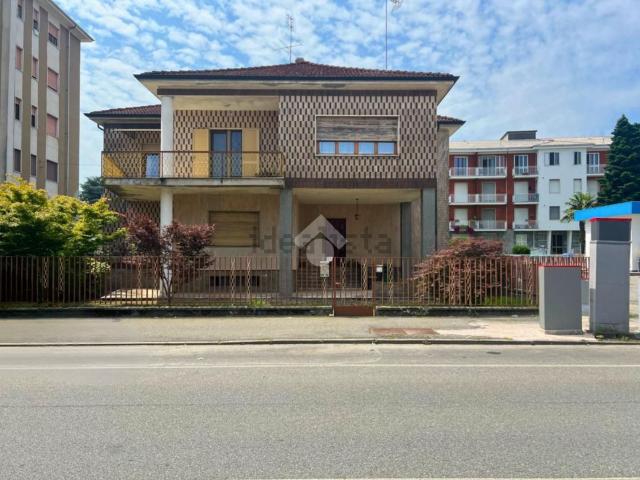 Casa in vendita a Piemonte, Vercelli