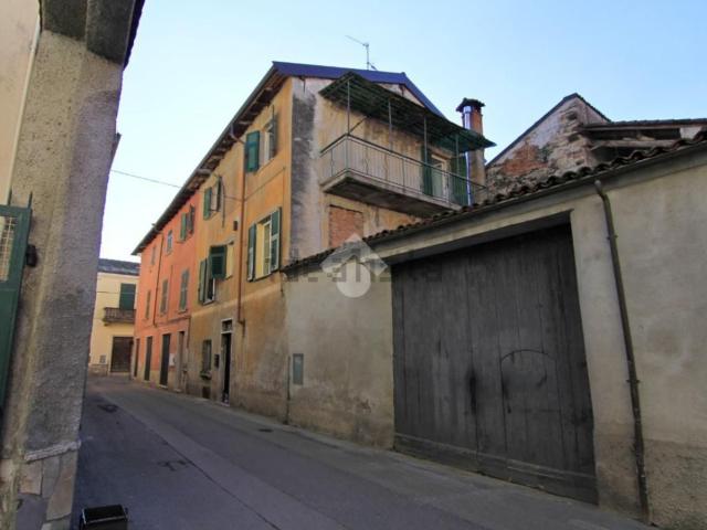 Casa in vendita a Piemonte, Alessandria