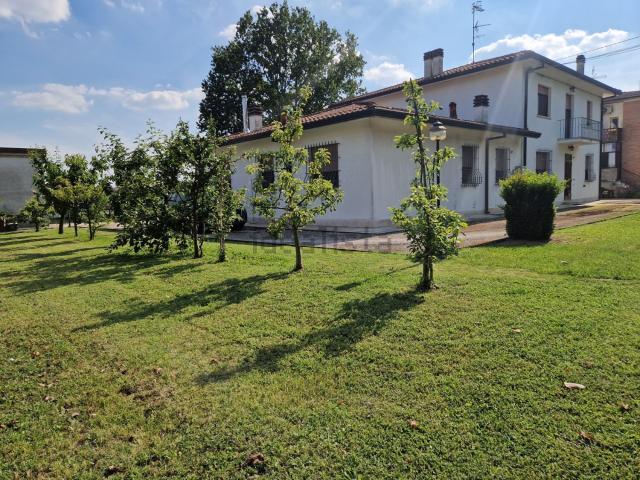 Casa in vendita a Unione Terre e Fiumi, Copparo
