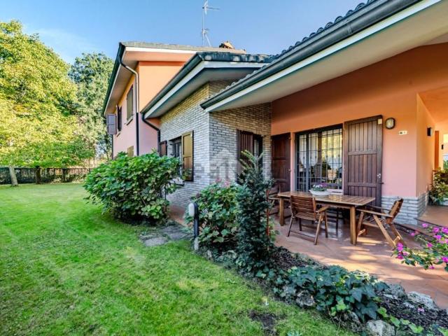 Casa in vendita a Villaggio Stranieri-Bazzarola, Re