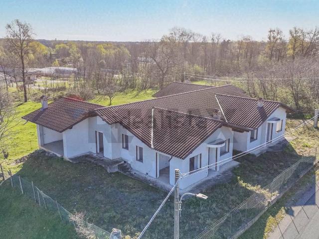 Casa in vendita a Piemonte, Biella