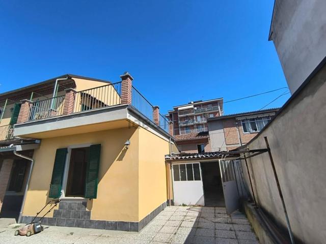 Casa in vendita a Piemonte, Alessandria