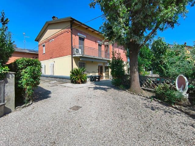Casa in vendita a Unione dei comuni del Sorbara, Nonantola