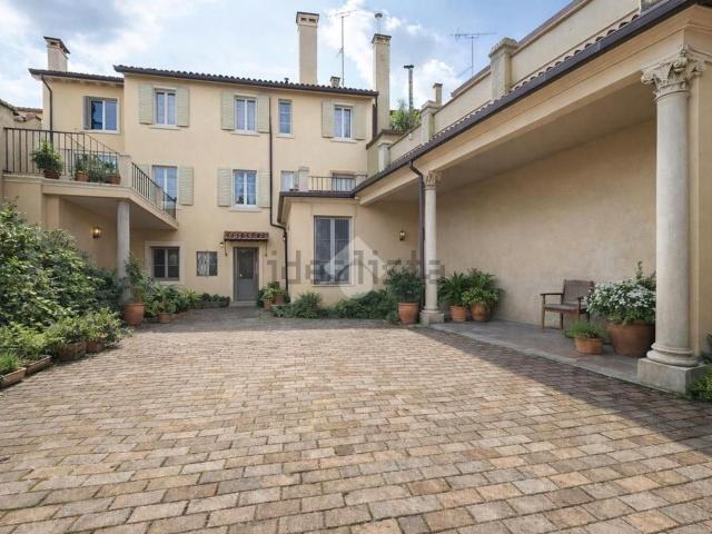 Casa in vendita a Cormôr Alto, Reana Del Roiale