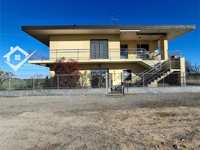 Casa in vendita a Piemonte, Novara