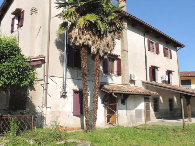 Casa in vendita a Cormons, Friuli-Venezia Giulia