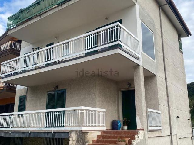 Casa in vendita a Serroni, Olevano Sul Tusciano