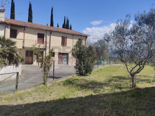 Casa in vendita a Budino, Foligno