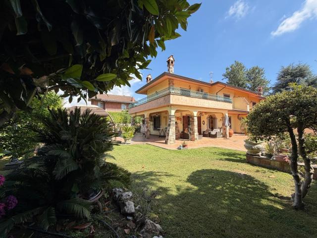 Casa in vendita a Squarciarelli, Roma Capitale